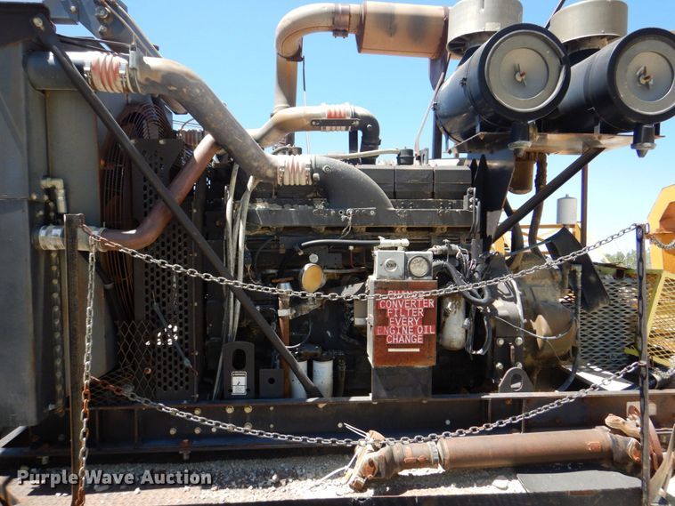 image for item DS8067 2002 Cummins QSK19-P700  power unit