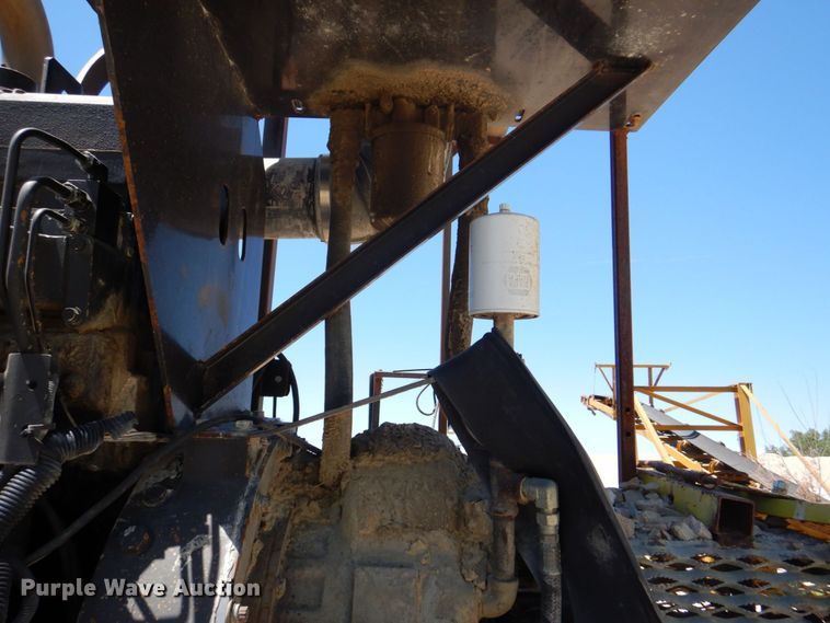 image for item DS8067 2002 Cummins QSK19-P700  power unit