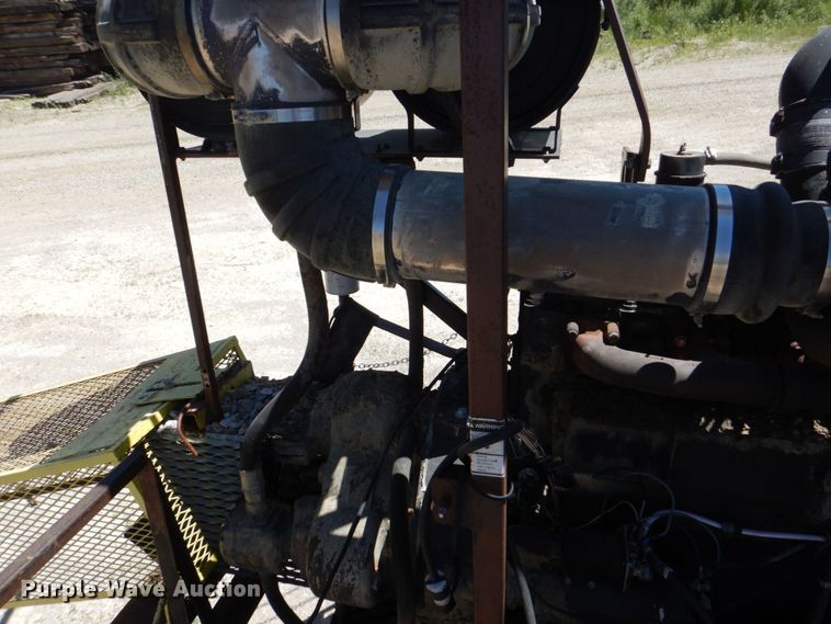 image for item DS8067 2002 Cummins QSK19-P700  power unit