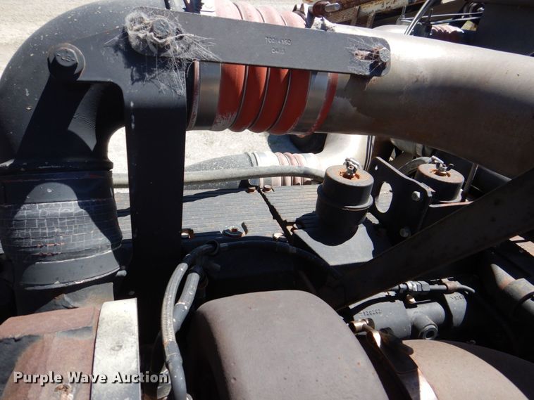 image for item DS8067 2002 Cummins QSK19-P700  power unit