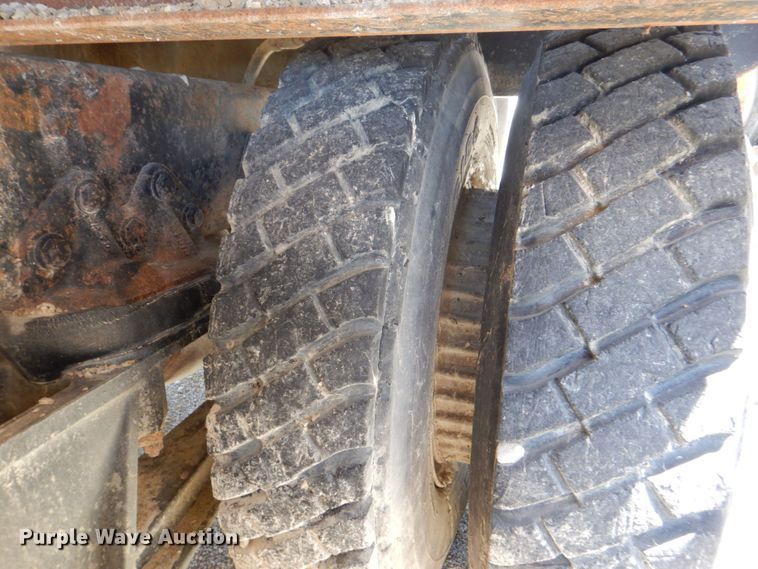 image for item DS8067 2002 Cummins QSK19-P700  power unit