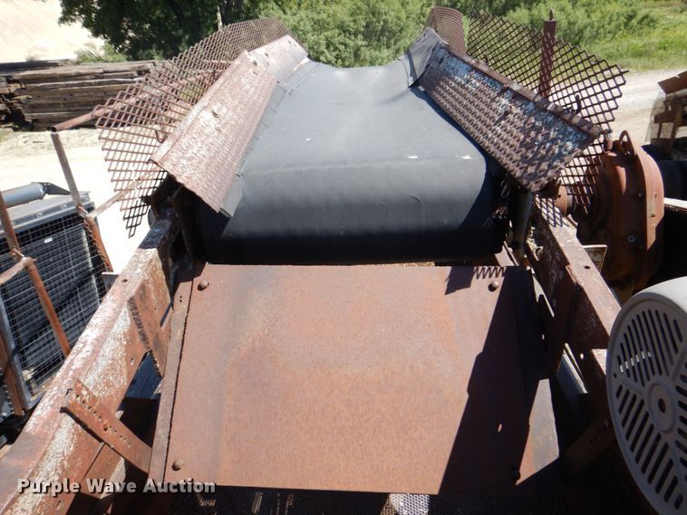 image for item DS8068 Cedarapids  screen