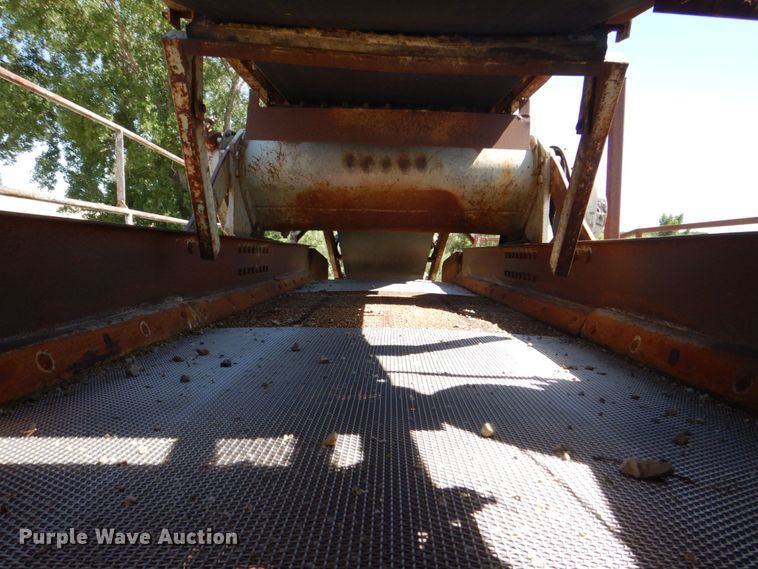 image for item DS8068 Cedarapids  screen