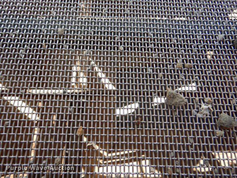 image for item DS8068 Cedarapids  screen