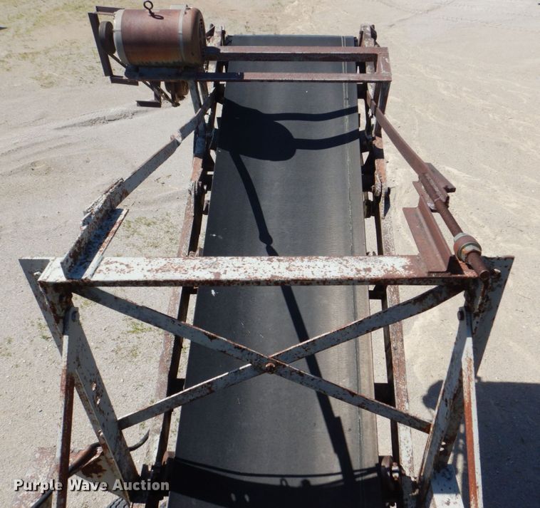 image for item DS8068 Cedarapids  screen