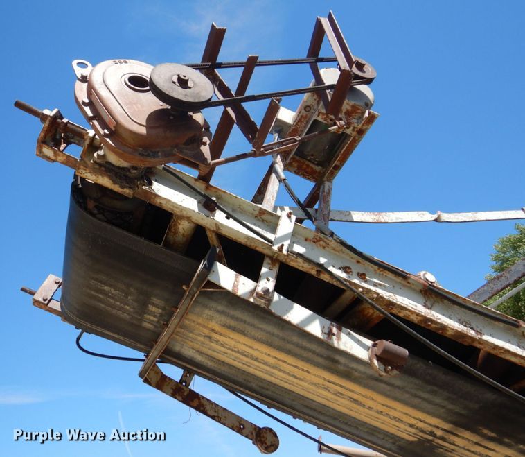 image for item DS8068 Cedarapids  screen