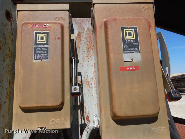 image for item DS8068 Cedarapids  screen