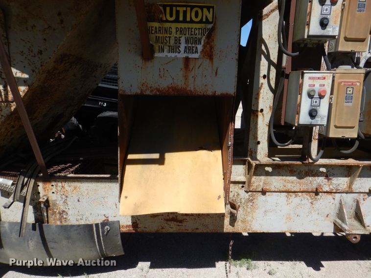 image for item DS8068 Cedarapids  screen