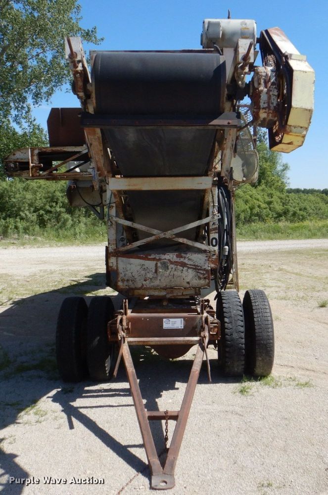 image for item DS8069 Cedarapids  screen