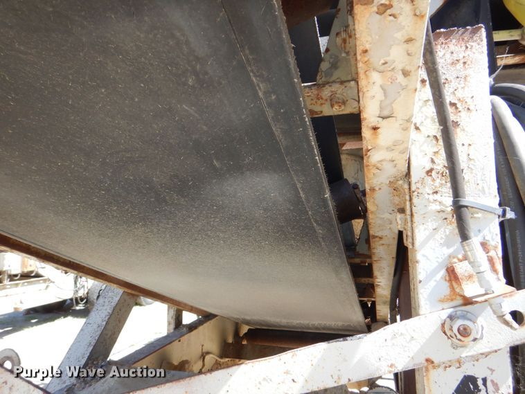 image for item DS8069 Cedarapids  screen