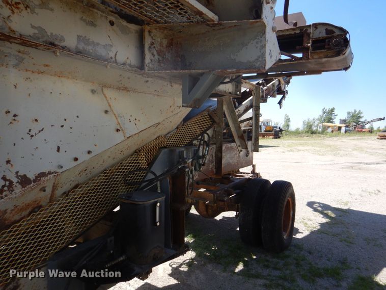 image for item DS8069 Cedarapids  screen