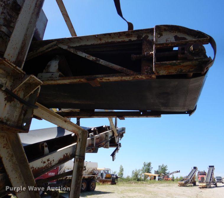 image for item DS8069 Cedarapids  screen