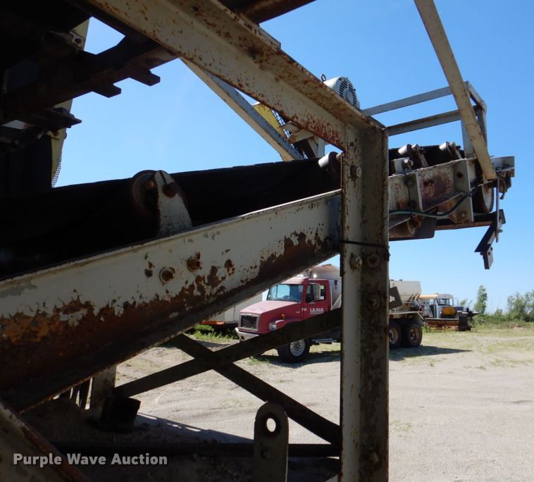 image for item DS8069 Cedarapids  screen