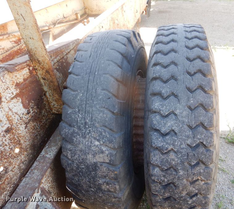 image for item DS8069 Cedarapids  screen