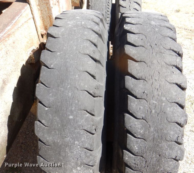 image for item DS8069 Cedarapids  screen