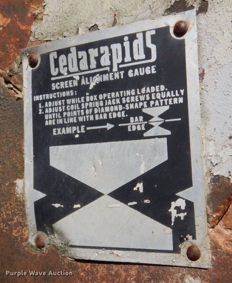 image for item DS8069 Cedarapids  screen