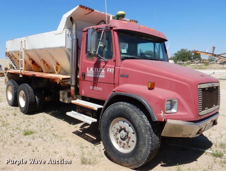 image for item DS8070 1999 Freightliner FL80  dump truck