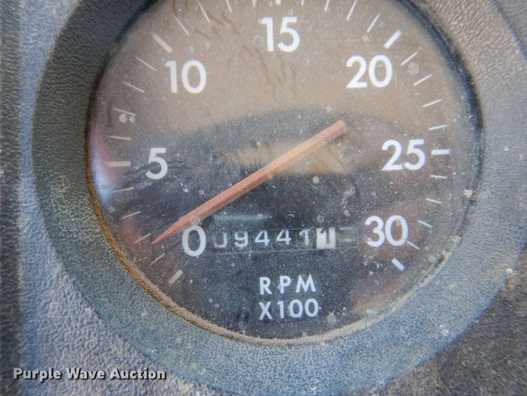 image for item DS8070 1999 Freightliner FL80  dump truck