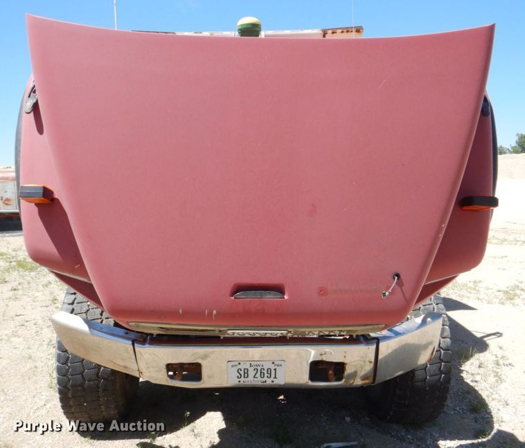 image for item DS8070 1999 Freightliner FL80  dump truck