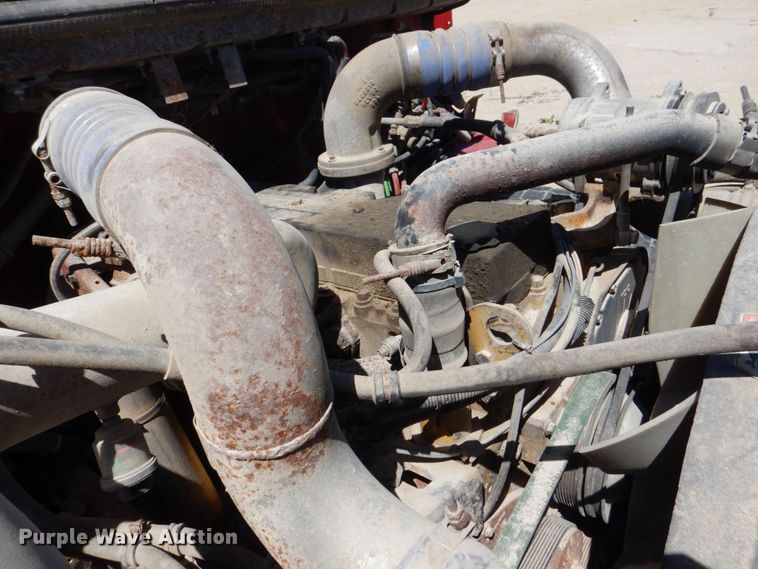 image for item DS8070 1999 Freightliner FL80  dump truck