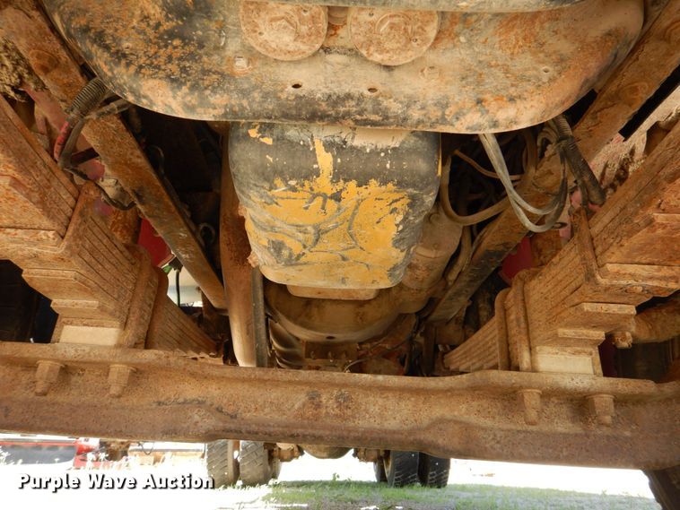 image for item DS8070 1999 Freightliner FL80  dump truck