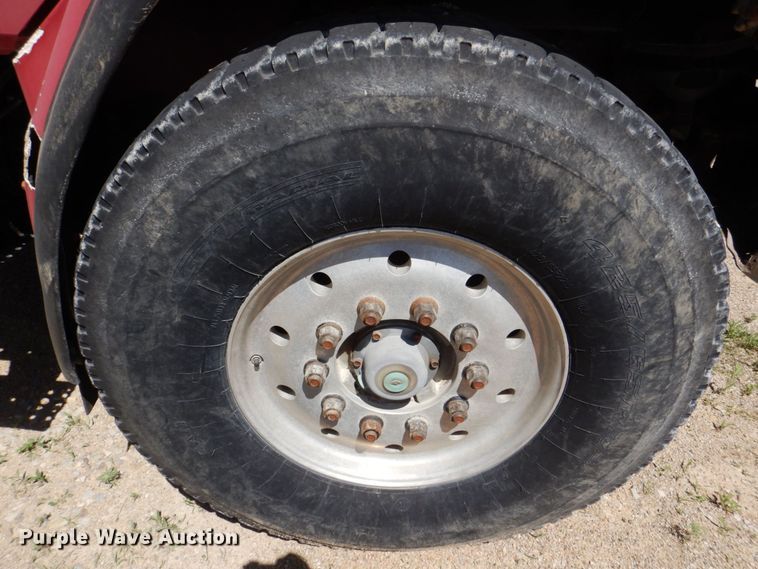 image for item DS8070 1999 Freightliner FL80  dump truck