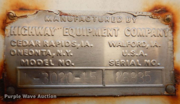 image for item DS8070 1999 Freightliner FL80  dump truck