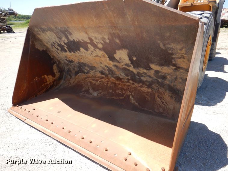 image for item DS8071 Volvo L180E  wheel loader