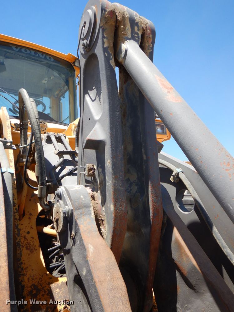 image for item DS8071 Volvo L180E  wheel loader