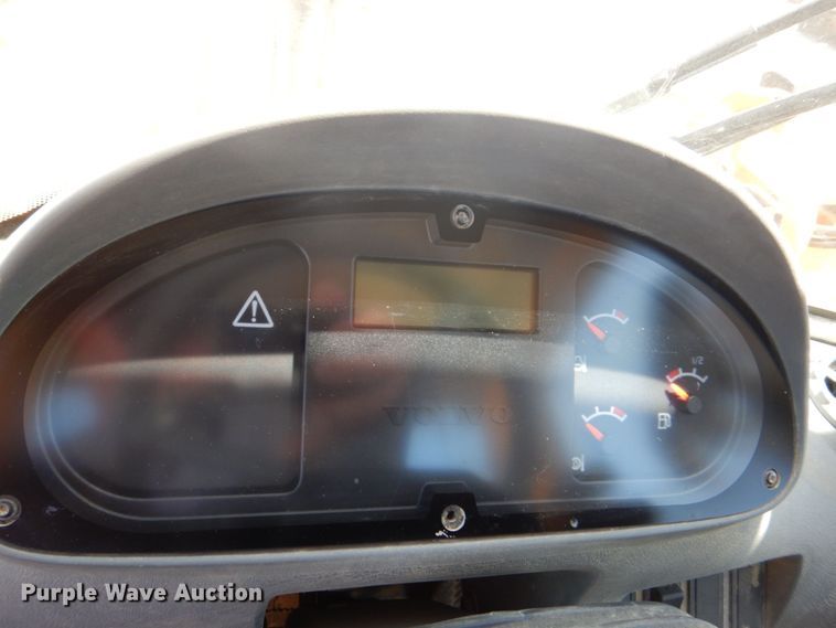 image for item DS8071 Volvo L180E  wheel loader