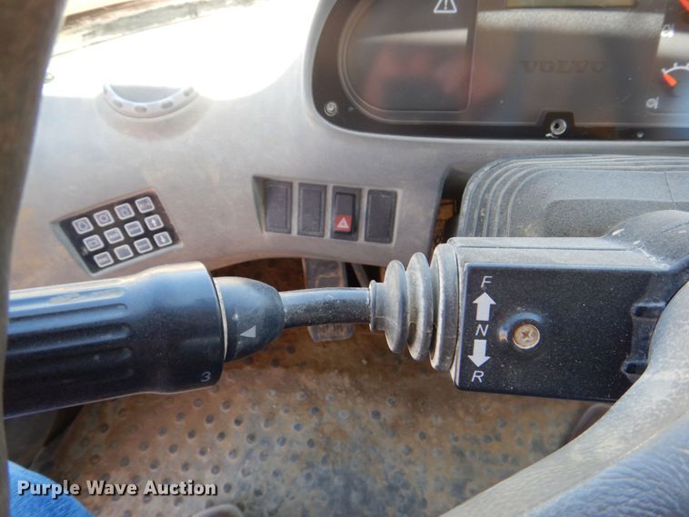 image for item DS8071 Volvo L180E  wheel loader