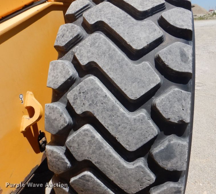 image for item DS8071 Volvo L180E  wheel loader