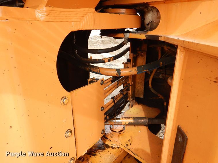 image for item DS8081 1995 Case 621B  wheel loader