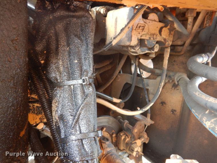 image for item DS8081 1995 Case 621B  wheel loader