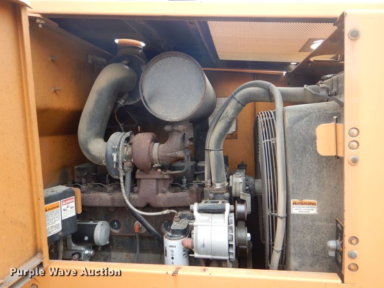 image for item DS8081 1995 Case 621B  wheel loader