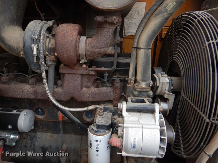 image for item DS8081 1995 Case 621B  wheel loader