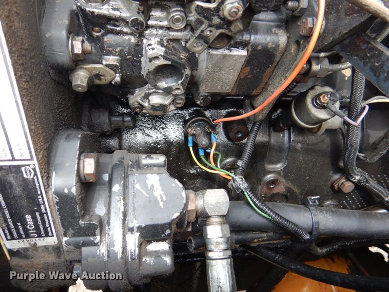 image for item DS8081 1995 Case 621B  wheel loader