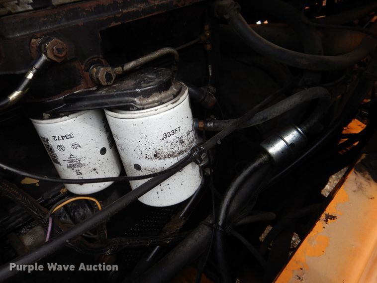 image for item DS8081 1995 Case 621B  wheel loader