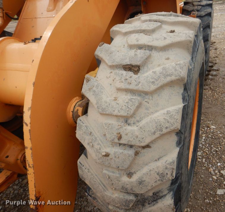 image for item DS8081 1995 Case 621B  wheel loader