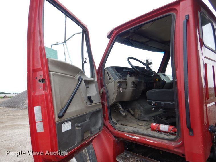 image for item DS8082 2001 Sterling Acterra M8500  dump truck