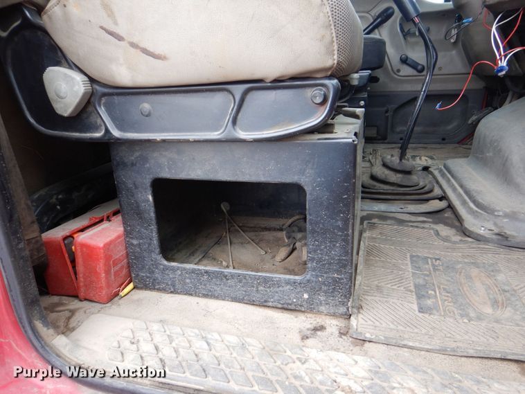 image for item DS8082 2001 Sterling Acterra M8500  dump truck