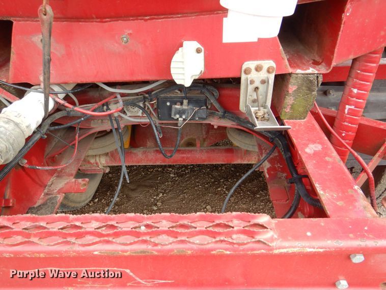 image for item DS8083 1989 Freightliner FLC112  water truck