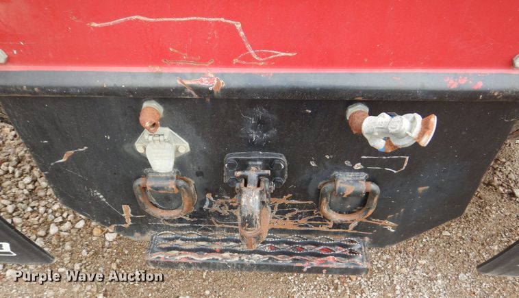 image for item DS8083 1989 Freightliner FLC112  water truck