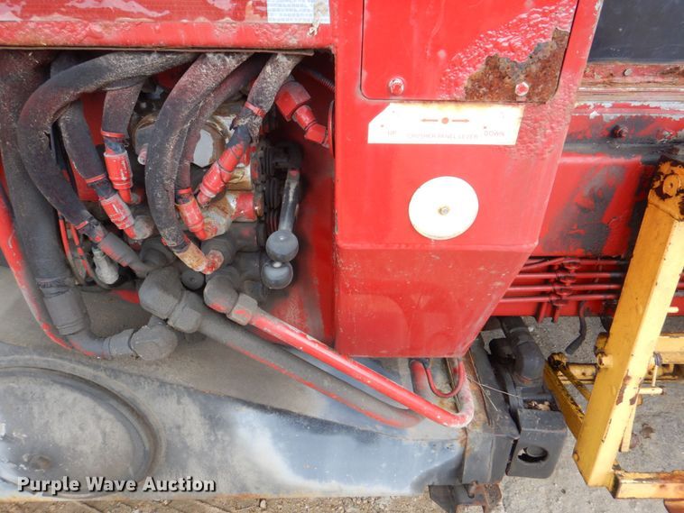 image for item DS8089 2002 International 4900  refuse truck