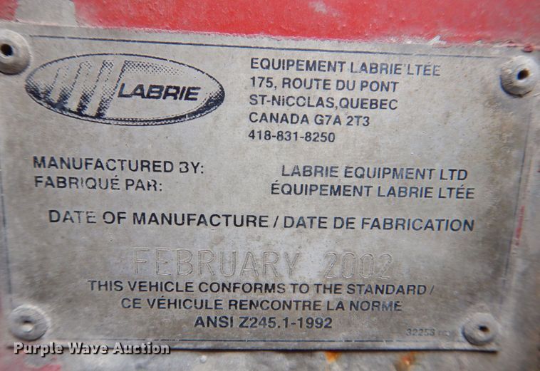 image for item DS8089 2002 International 4900  refuse truck