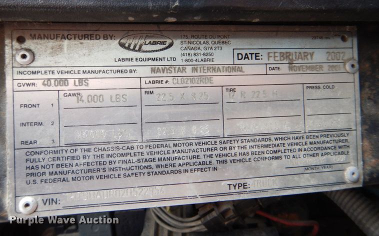 image for item DS8089 2002 International 4900  refuse truck