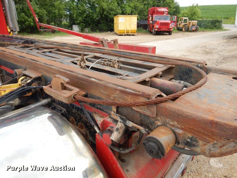 image for item DS8090 1994 Freightliner FLD120  roll-off container truck