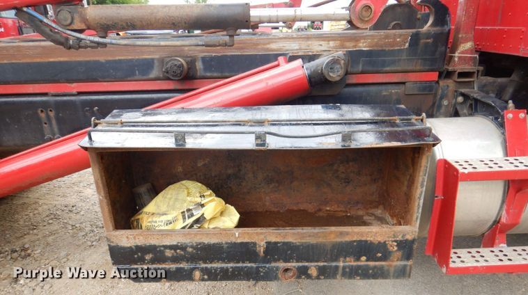 image for item DS8090 1994 Freightliner FLD120  roll-off container truck