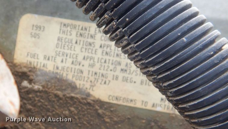 image for item DS8090 1994 Freightliner FLD120  roll-off container truck