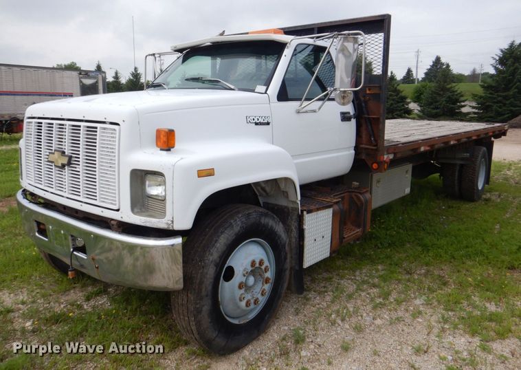 image for item DS8091 1993 Chevrolet Kodiak  flatbed truck